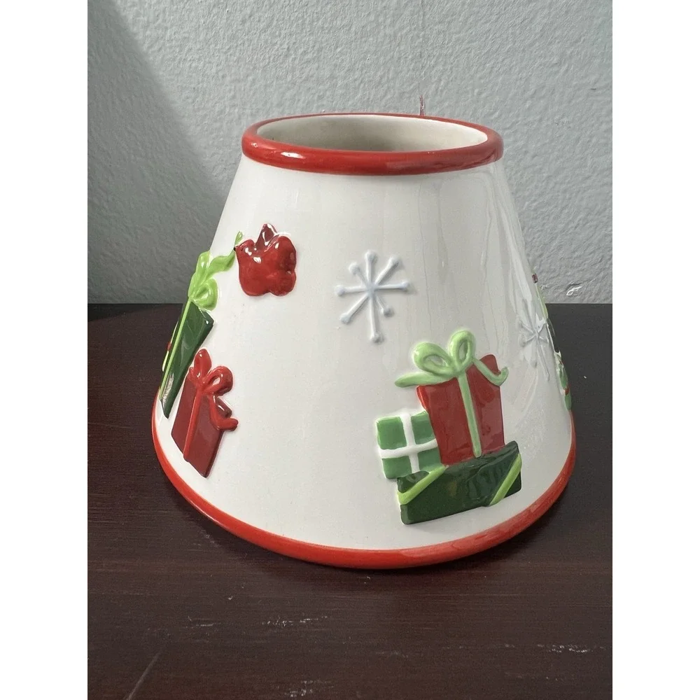 The White Barn Candle Company Christmas Candle Jar Topper - Picture 6 of 7